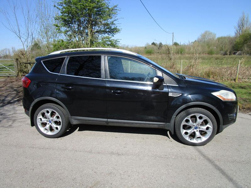 FORD KUGA