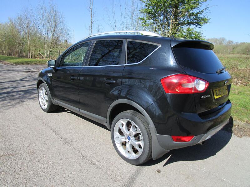 FORD KUGA