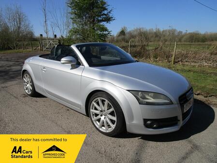 AUDI TT 3.2 TFSI V6 250 Convertible RARE MANUAL, Sat Nav, Bose