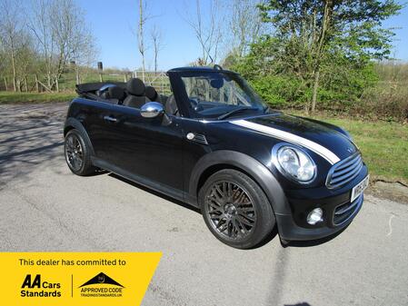 MINI CONVERTIBLE 1.6 Cooper Convertible LOVELY CAR - FULL SERVICE HISTORY