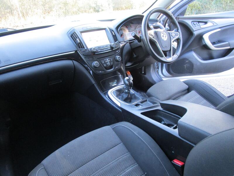 VAUXHALL INSIGNIA