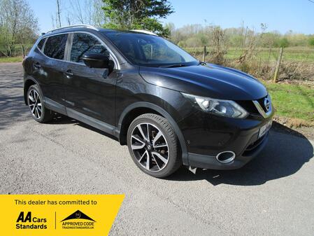 NISSAN QASHQAI 1.6 dCi Tekna PAN ROOF, SAT NAV, CAMERA, LEATHER, 