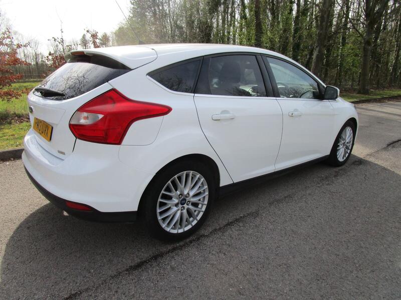 FORD FOCUS