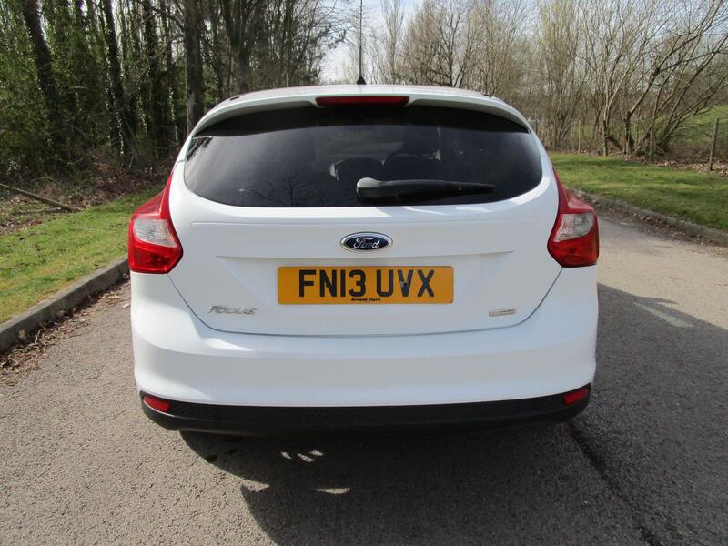 FORD FOCUS