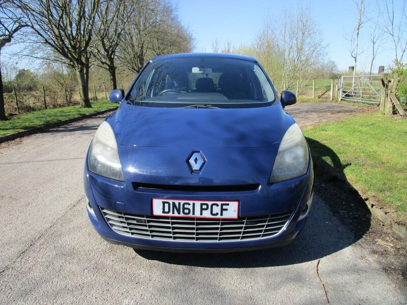 RENAULT SCENIC